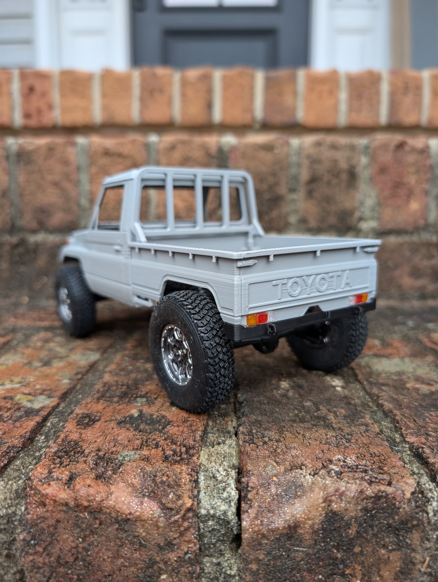 The 70s Scale Truck Kit - 1/24