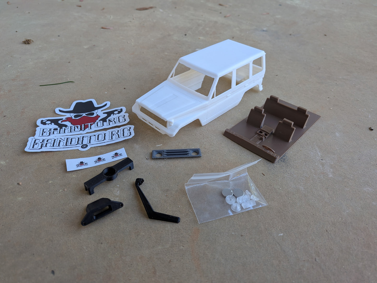The 70s SUV Kit SCX30