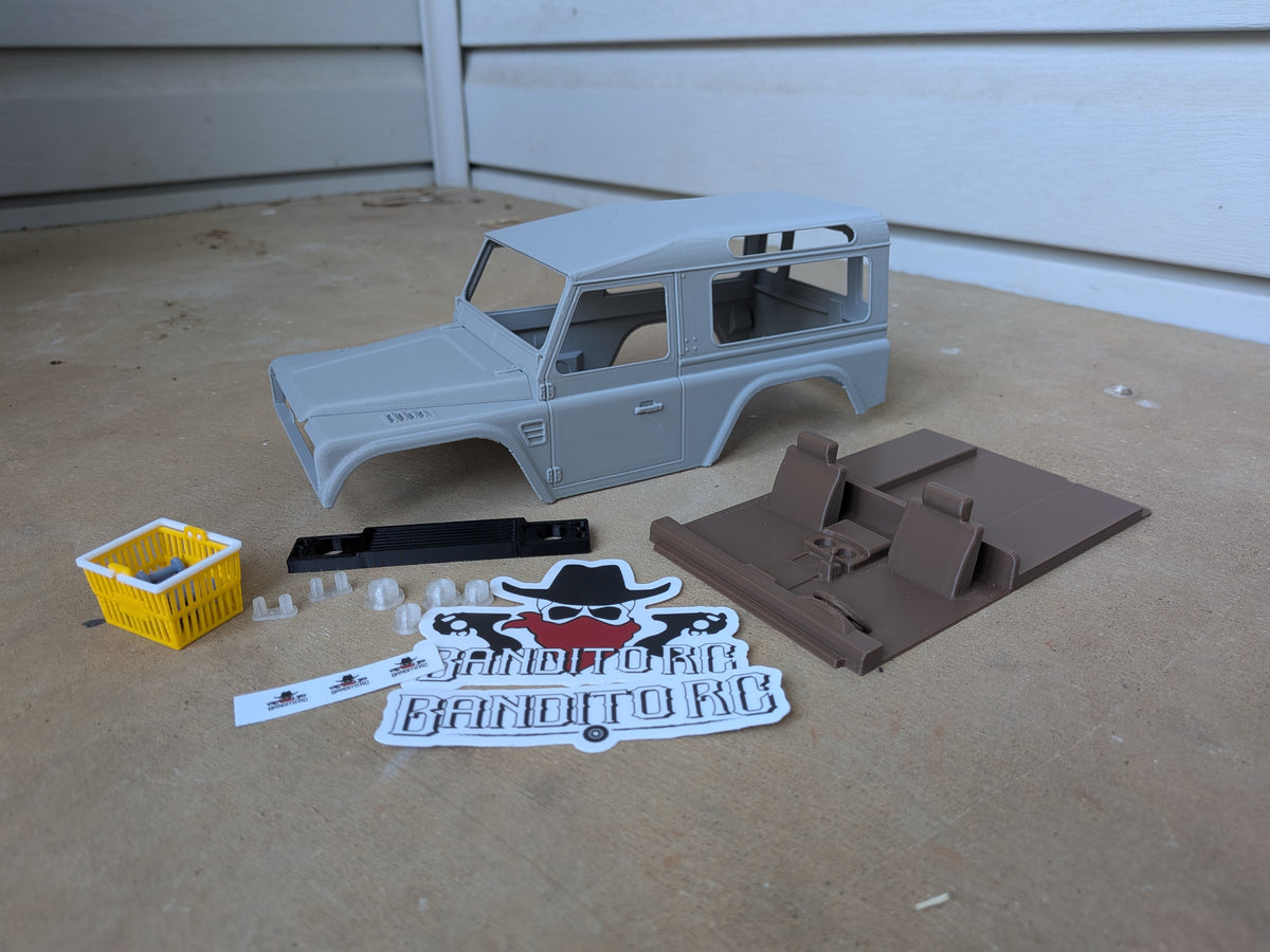 The Defender D90 Kit  - 1/24
